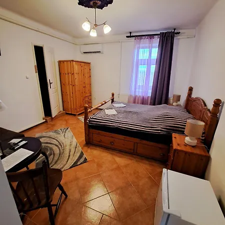 Csodaret Kuria Bed & Breakfast