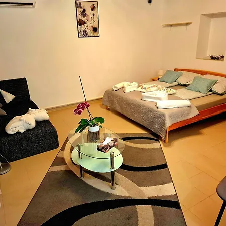 B&B Csodaret Kuria